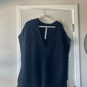 Lululemon Athletica Black V-Neck Sweater Vest